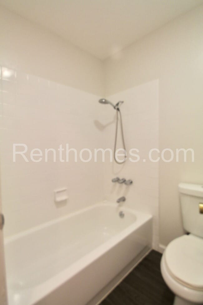 Building Photo - Sabre Springs, 13059 Wimberly Sq #130, AC,...