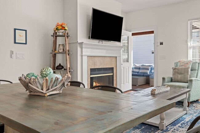 Building Photo - 95 Cobia St