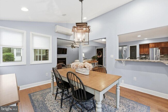 Building Photo - 20763 Windemere Ct