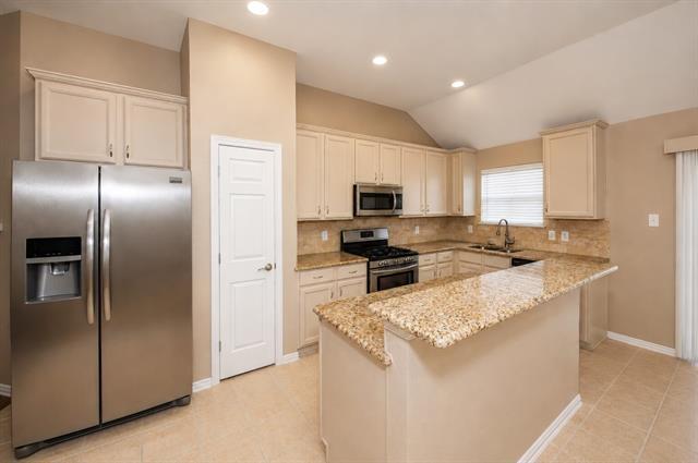 Building Photo - 3904 Granby Ln