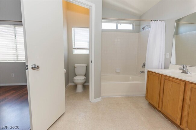 Building Photo - 4515 Grotto Ct