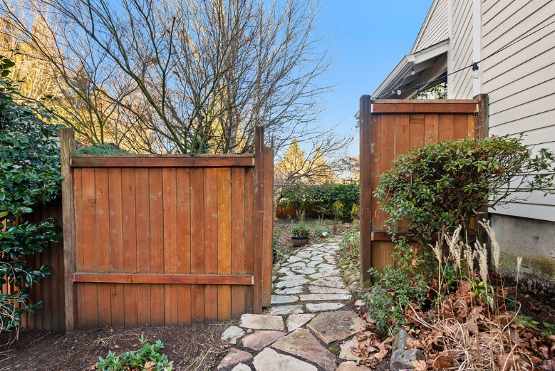 Building Photo - 16305 NE Fargo Ct