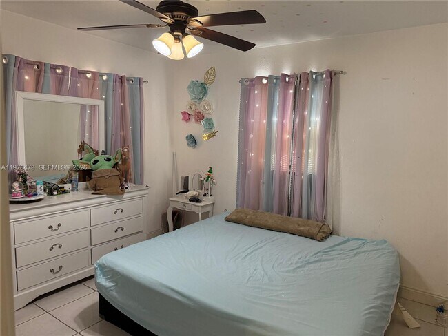 Building Photo - 18501 NW 30th Ave