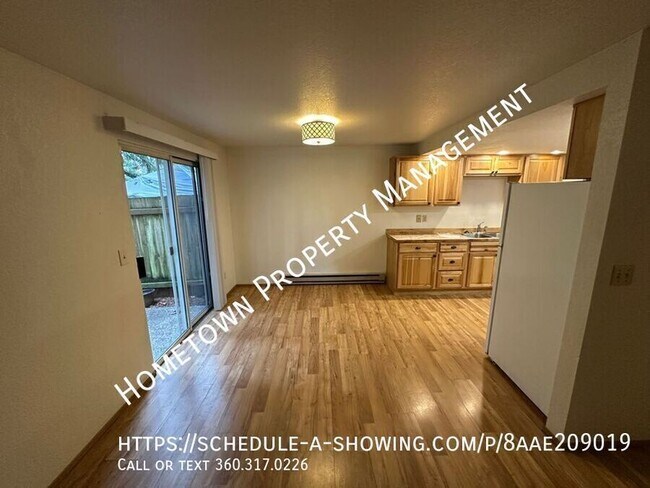 Building Photo - 1606 Sulky Dr SE