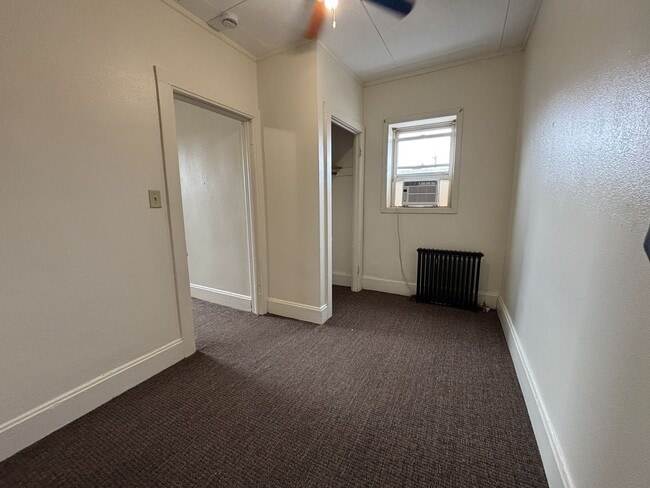 Building Photo - 117 N Main St