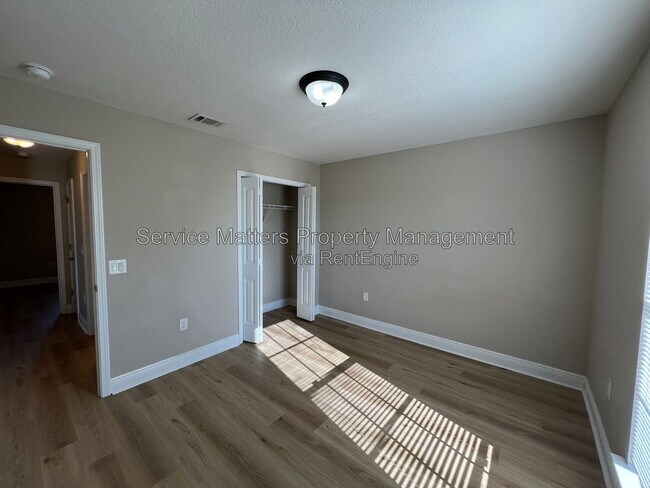 Building Photo - 7045 Harvest Way