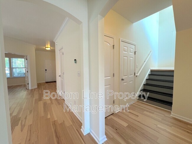 Building Photo - 2602 Impatien Drive