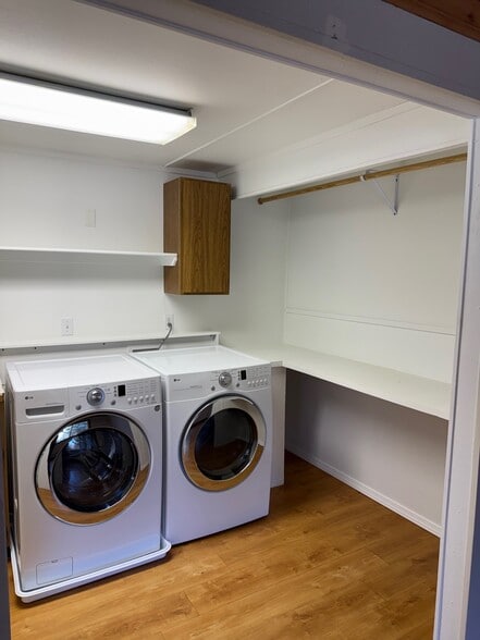 Building Photo - 1714 NW Steidl Rd