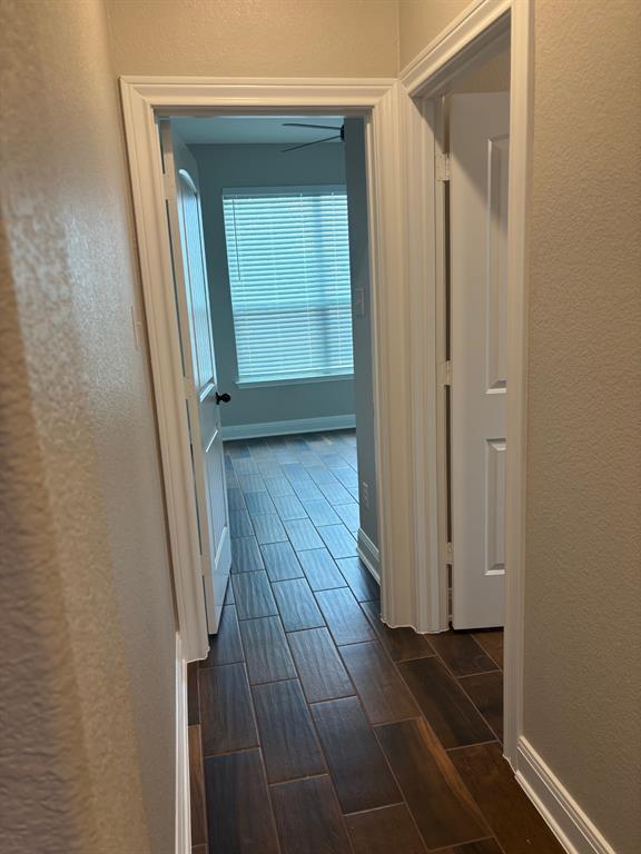 Building Photo - 220 Rocroi Dr