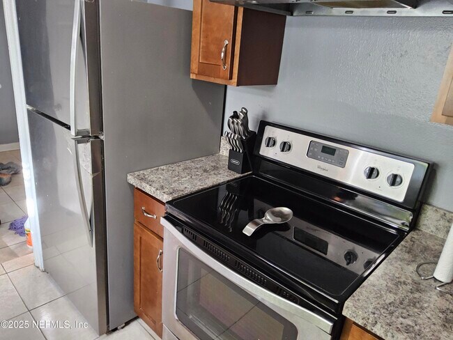 Building Photo - 3539 Post St