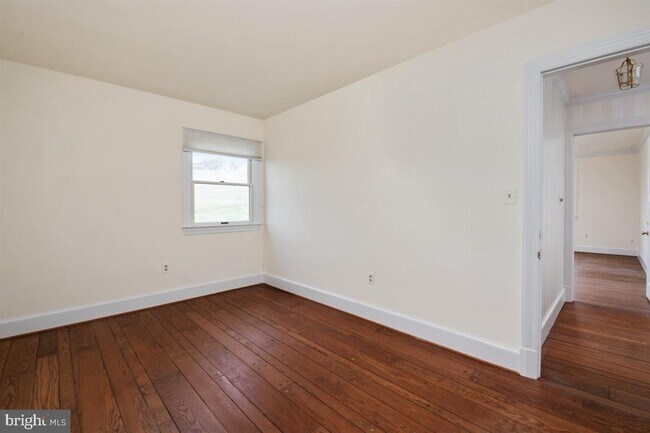 Building Photo - 15321 FALLS