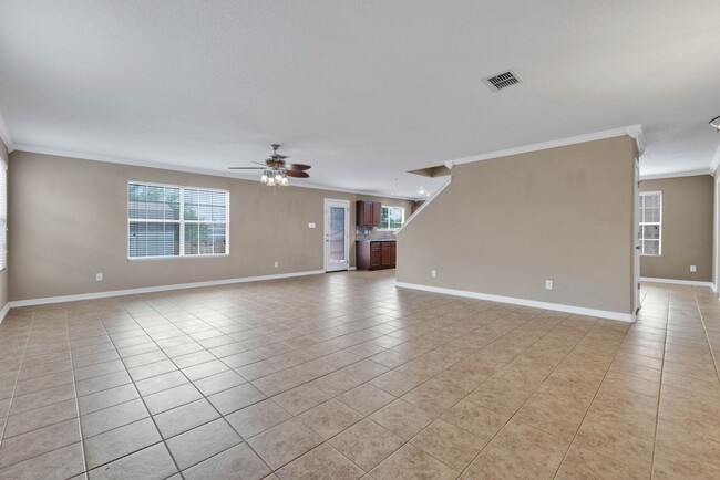 Building Photo - Stylish 3-Bedroom Home with Expansive Pati...