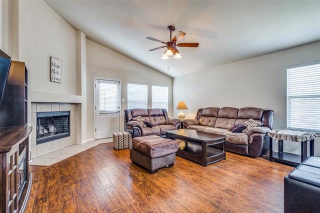 Building Photo - 6025 Goldenrod Dr