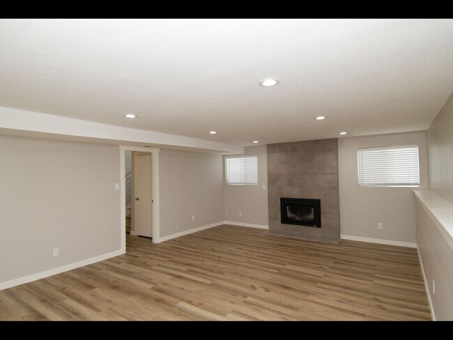 Building Photo - Beautifully Remodeled Home with Two Car Garage and Large Backyard!