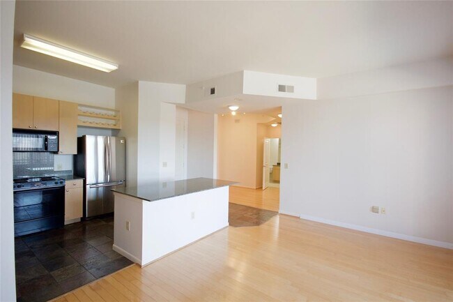 Building Photo - 3505 Sage Rd