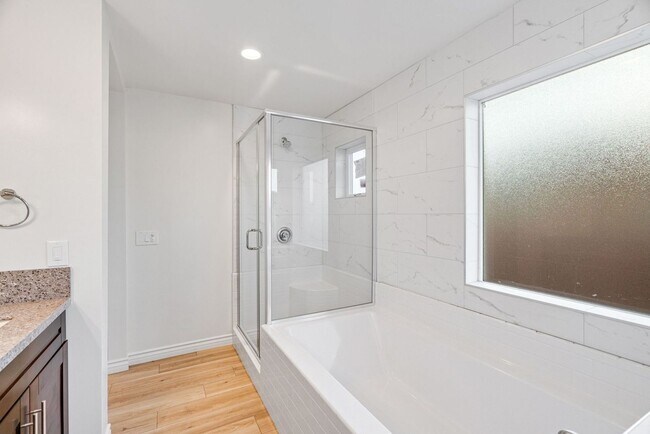 Building Photo - 8500 Grv Hl Ct