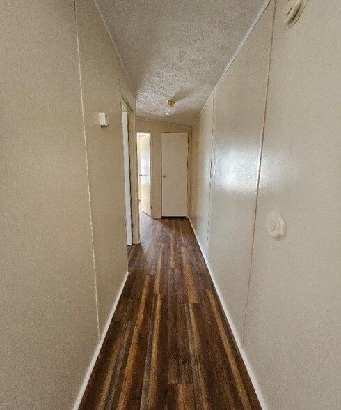 Building Photo - 324 W Front St