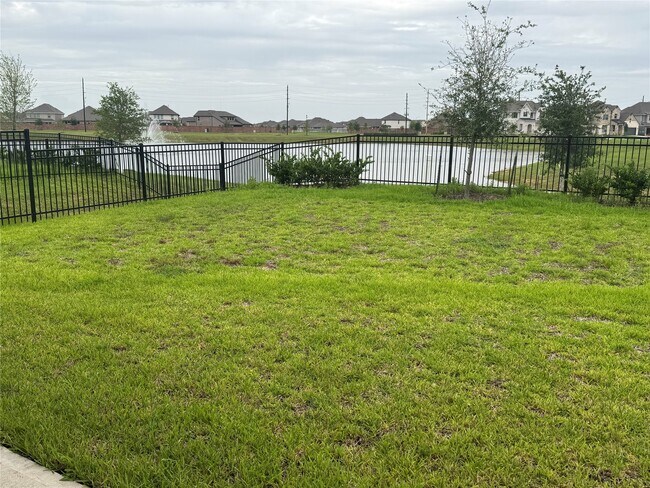 Building Photo - 2944 Cordova Hl Dr