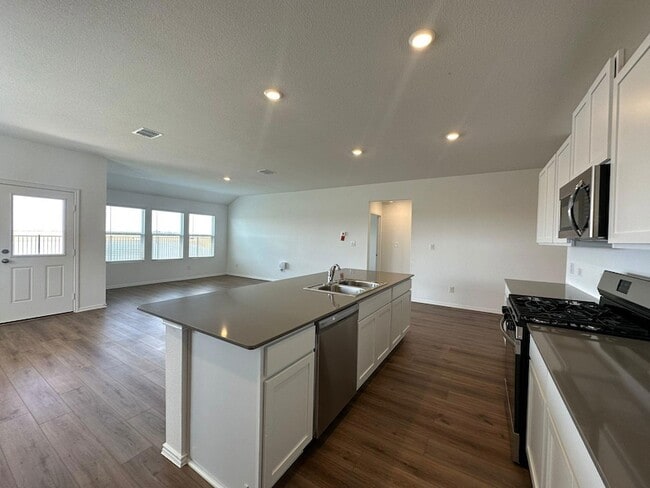 Building Photo - 144 Agua Azul Bnd