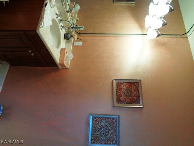 Building Photo - 562 Avellino Isles Cir