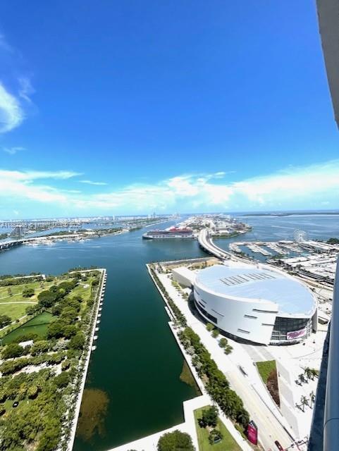 Building Photo - 888 Biscayne Blvd
