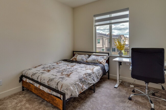 Building Photo - 3023 Neil Jerome Dr