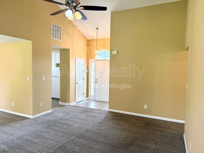 Building Photo - 545 Plantation Cove