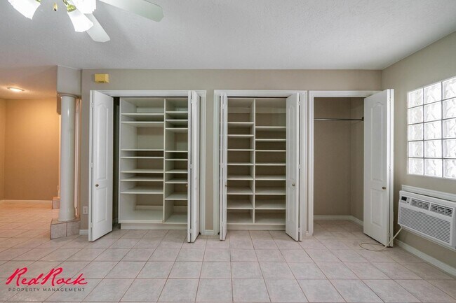 Building Photo - Spacious 6 Bedroom Home with a Balcony!