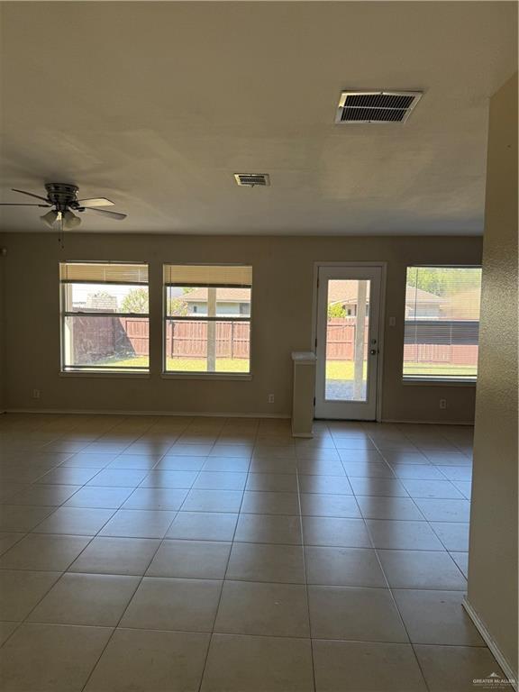 Building Photo - 22 San Gabriel St