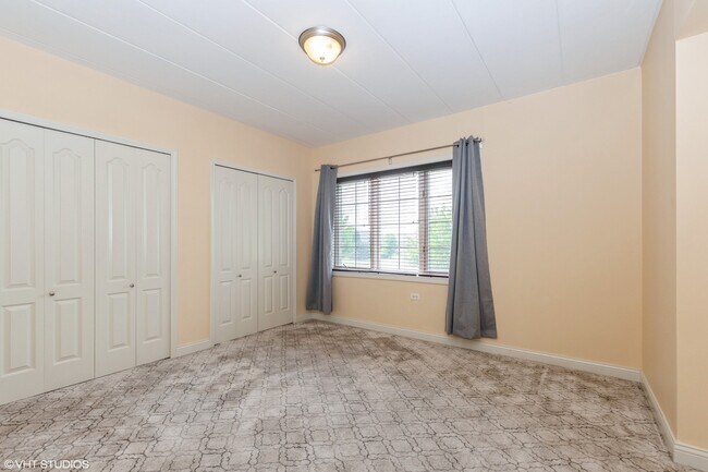 Building Photo - 14130 Sheffield Dr