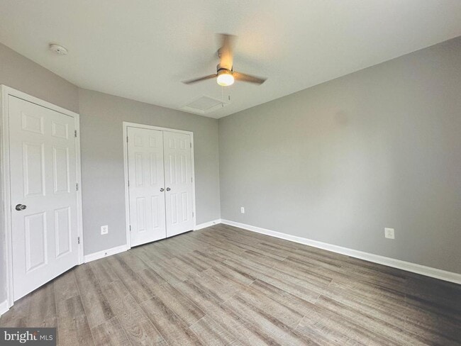 Building Photo - 106 Notions Ct