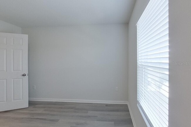 Building Photo - 1701 Minnesota Rd