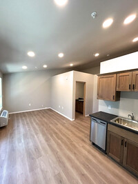 Building Photo - Baker Street Lofts