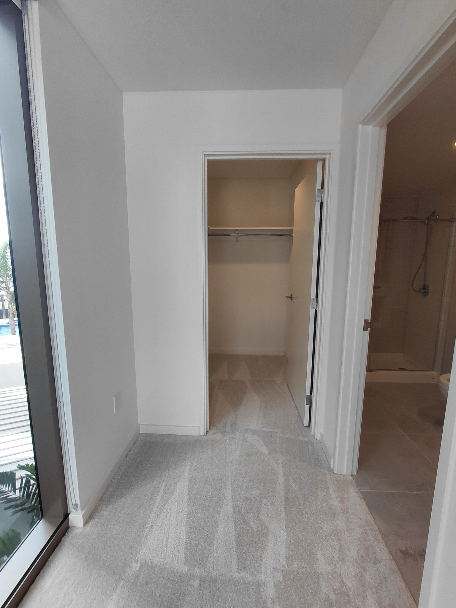 Building Photo - 1388 Kapiolani Blvd