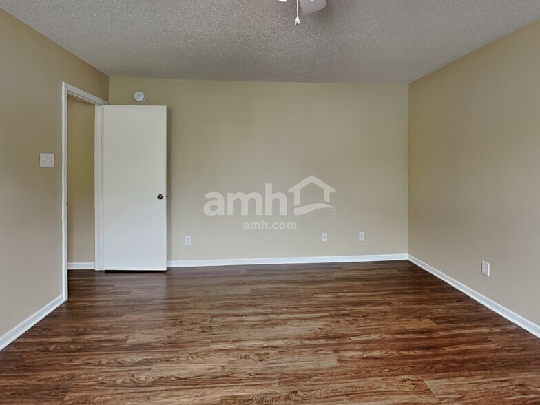 Building Photo - 3306 Capsella Ln