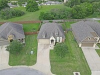 Building Photo - 2110 Timberline Ct