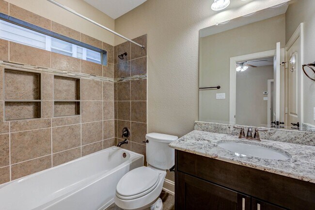 Building Photo - Welcome to this stunning 3-bedroom, 3.5-ba...