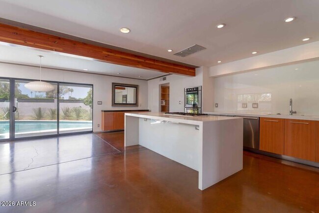 Building Photo - 3538 E Gold Dust Ave