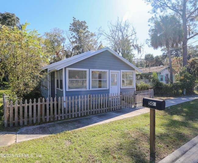 Building Photo - 505 N 9th St