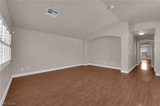 Building Photo - 8516 Little Fox St