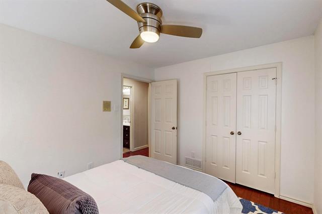 Building Photo - 1413 Chesterton Dr