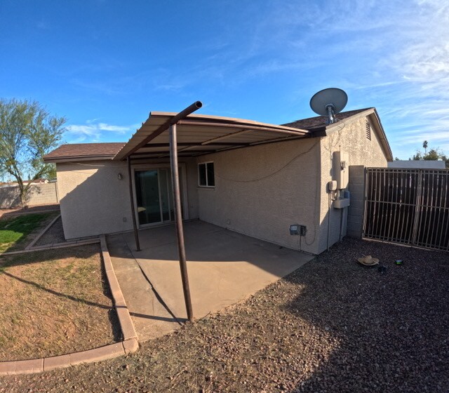 Building Photo - 3712 W Charter Oak Rd