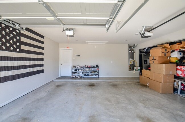 Building Photo - 7830 Trinity Rose Ct