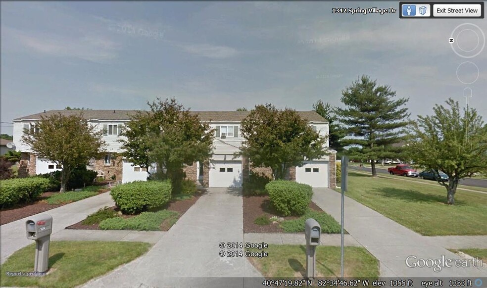 Primary Photo - 1334 Spring Village Dr