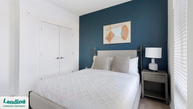 Building Photo - 815 Madison St