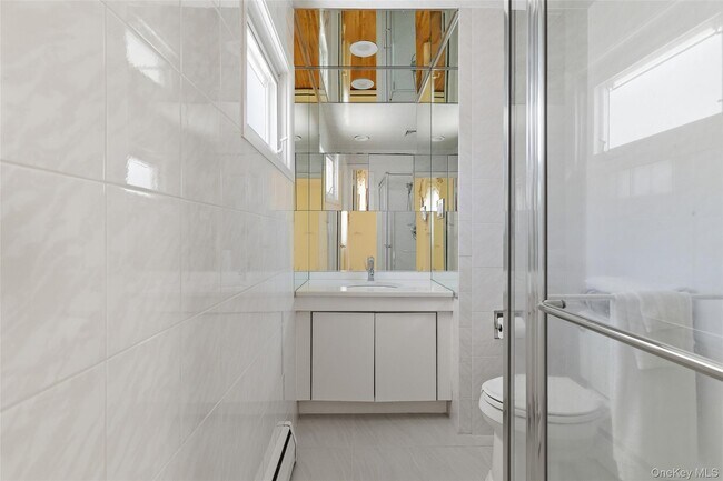 Building Photo - 716 Park Ln