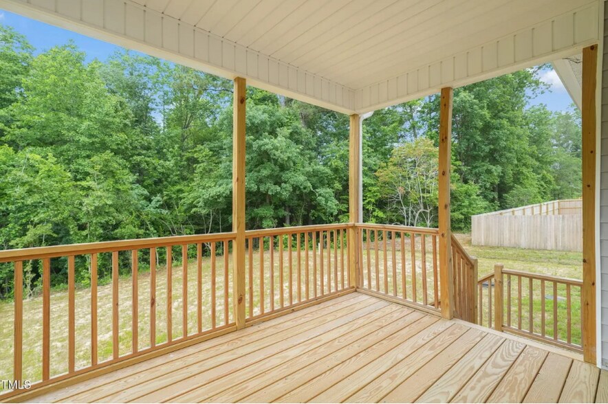 Building Photo - 148 Harmony Trl