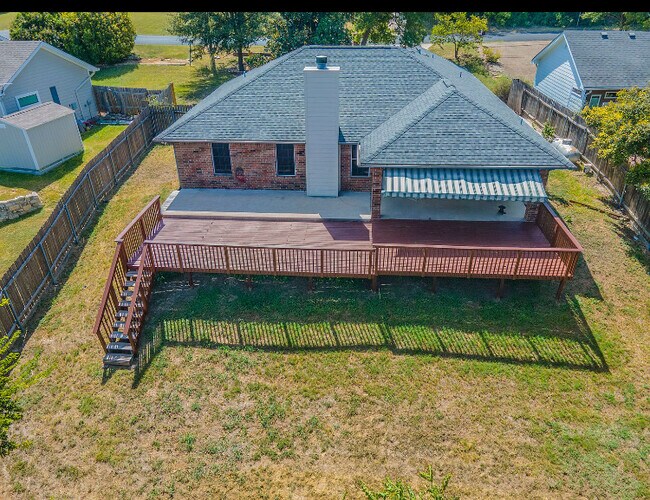 Building Photo - 3349 Eagle Point W Ave