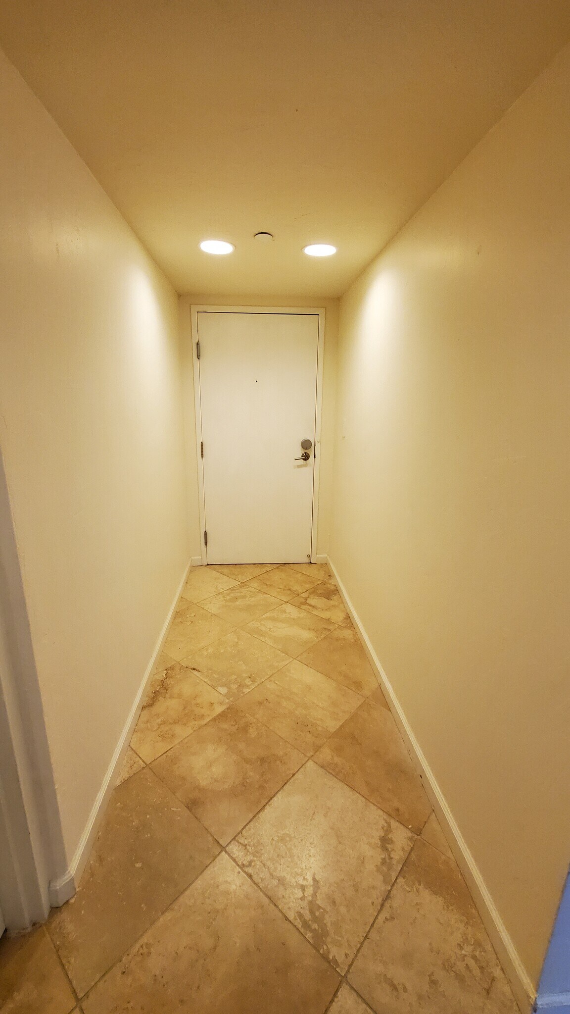 Building Photo - 500 N St