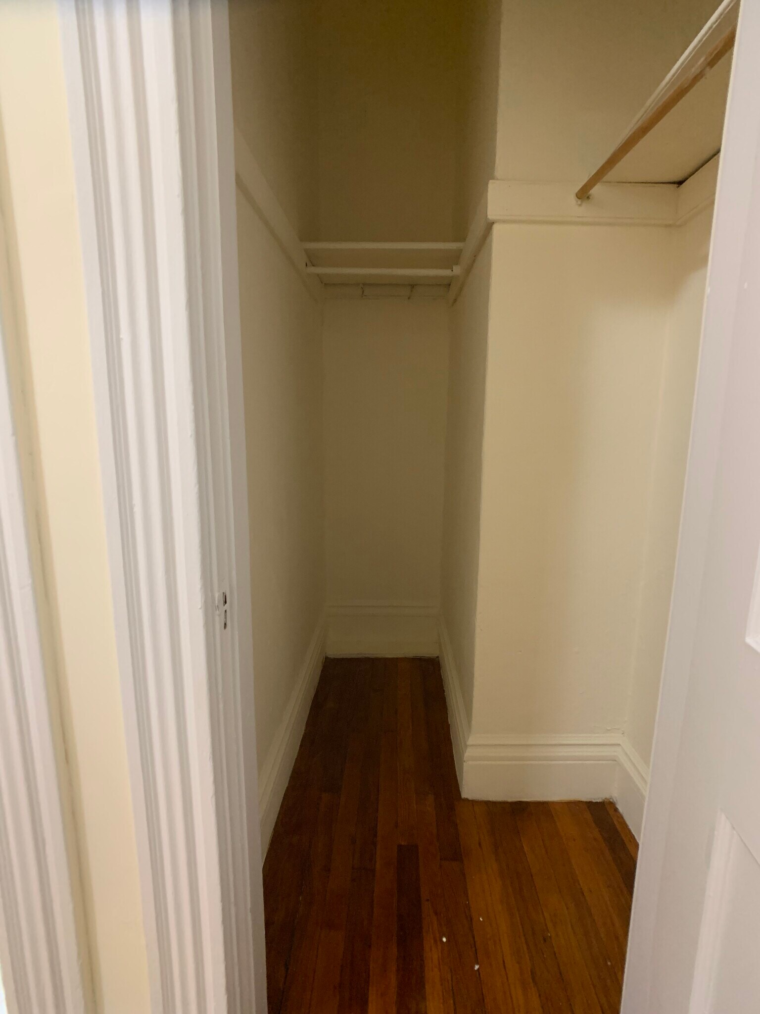 Building Photo - 27 Saint Lukes Rd